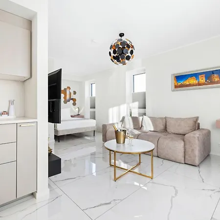 F-apartments - River View, Contactless Апартаменты Тарту