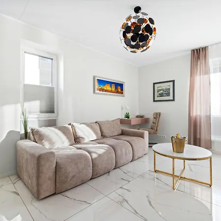 F-apartments - River View, Contactless *