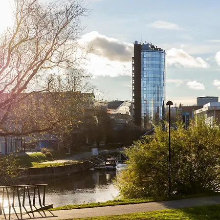 F-apartments - River View, Contactless