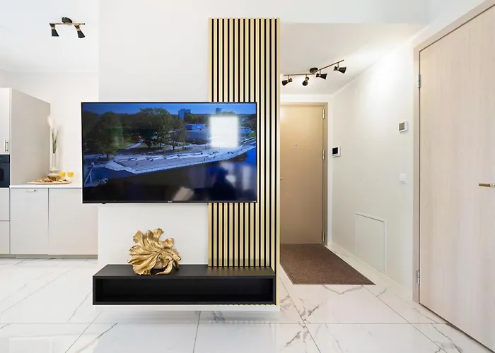 F-apartments - River View, Contactless